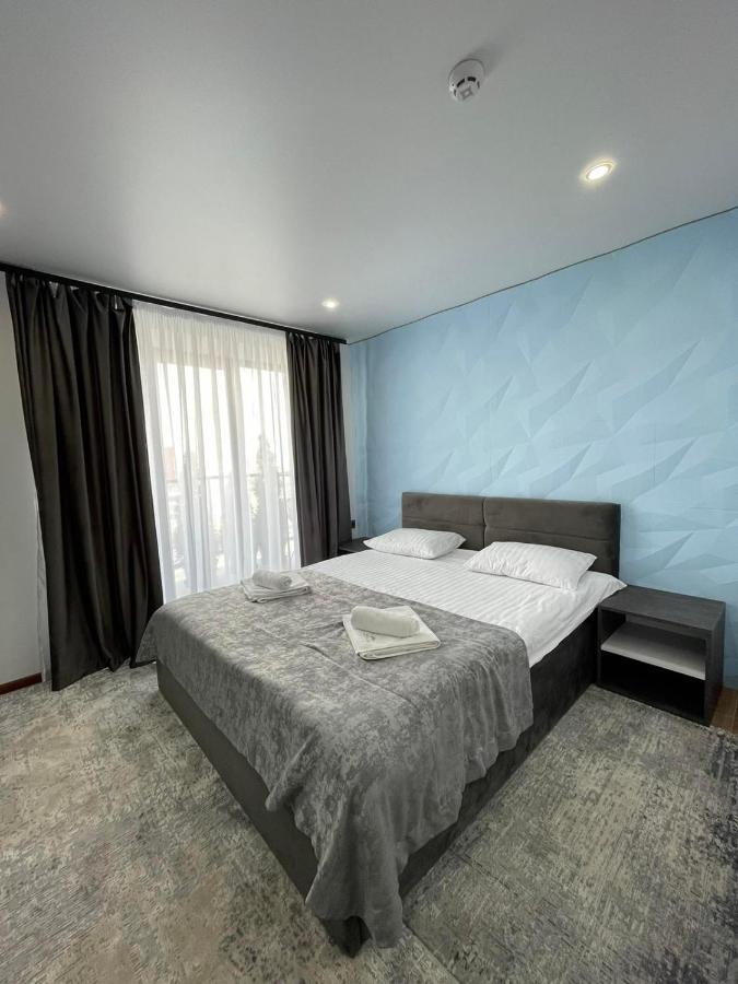 Stella Hotel เตอร์โนปิล ภายนอก รูปภาพ