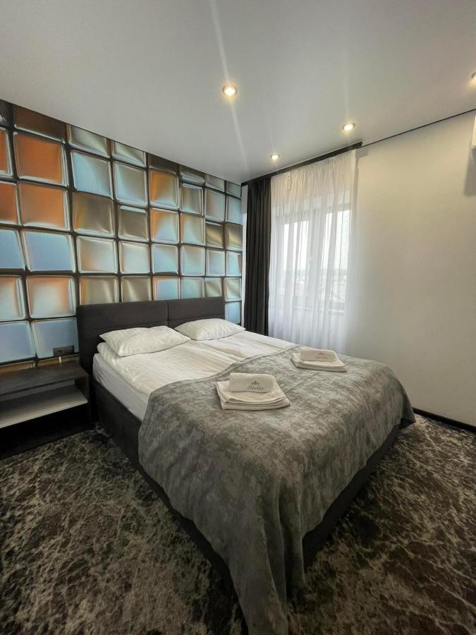 Stella Hotel เตอร์โนปิล ภายนอก รูปภาพ